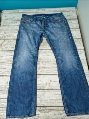 True Religion Men's Straight Leg Mid Wash Jeans Size 36